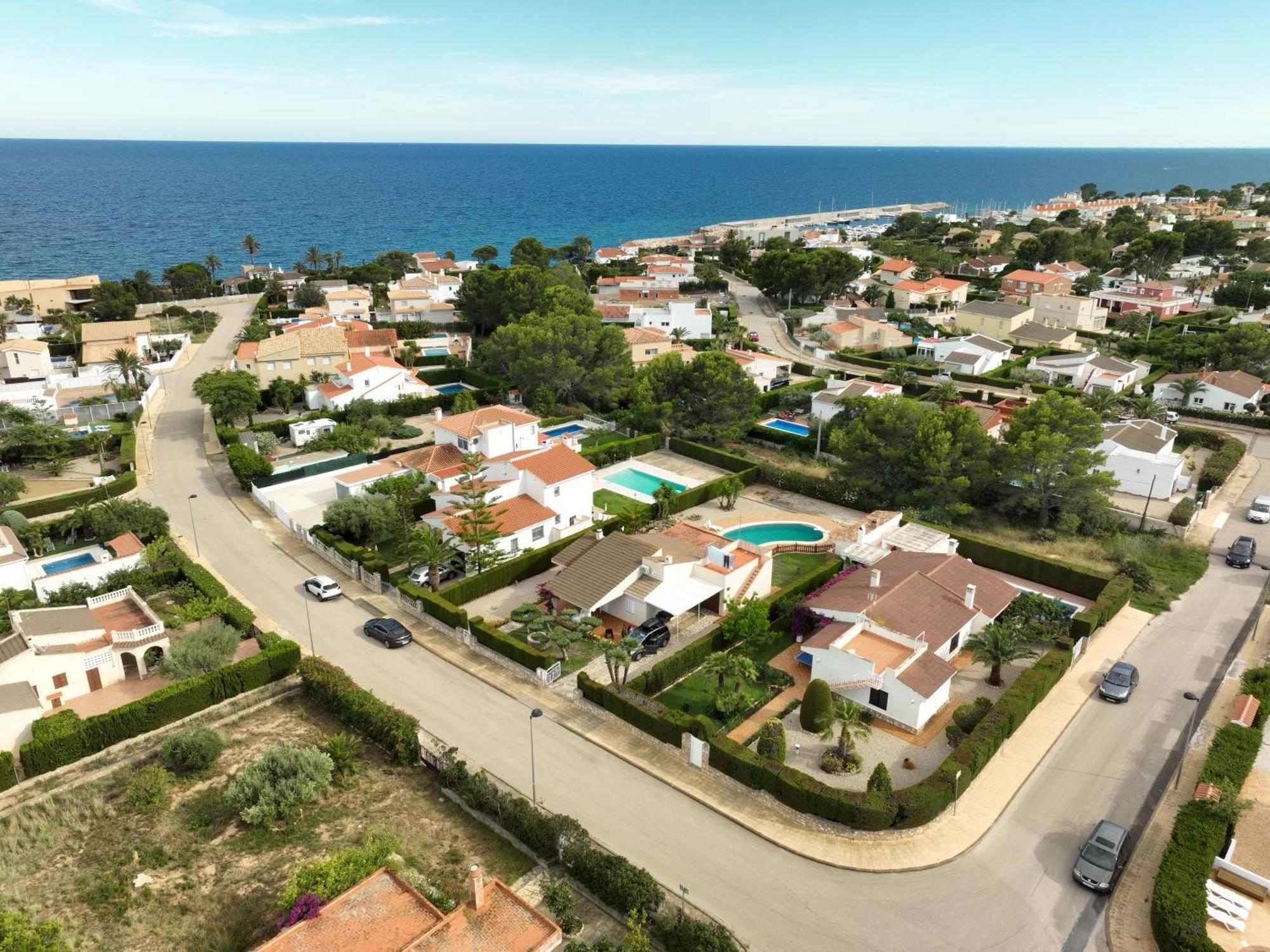 Villa Exclusiva Con Piscina *