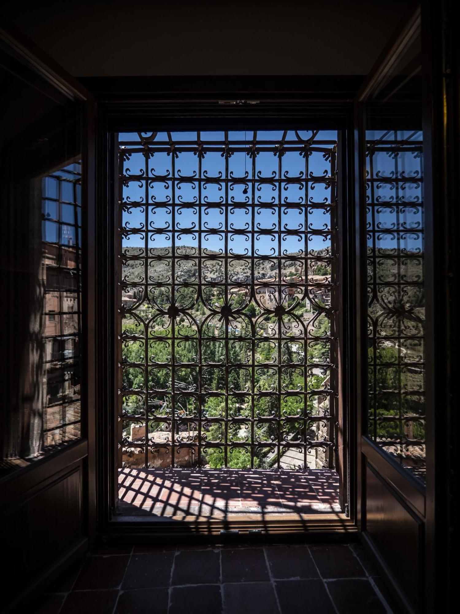 La Casa Amarilla Bronchales