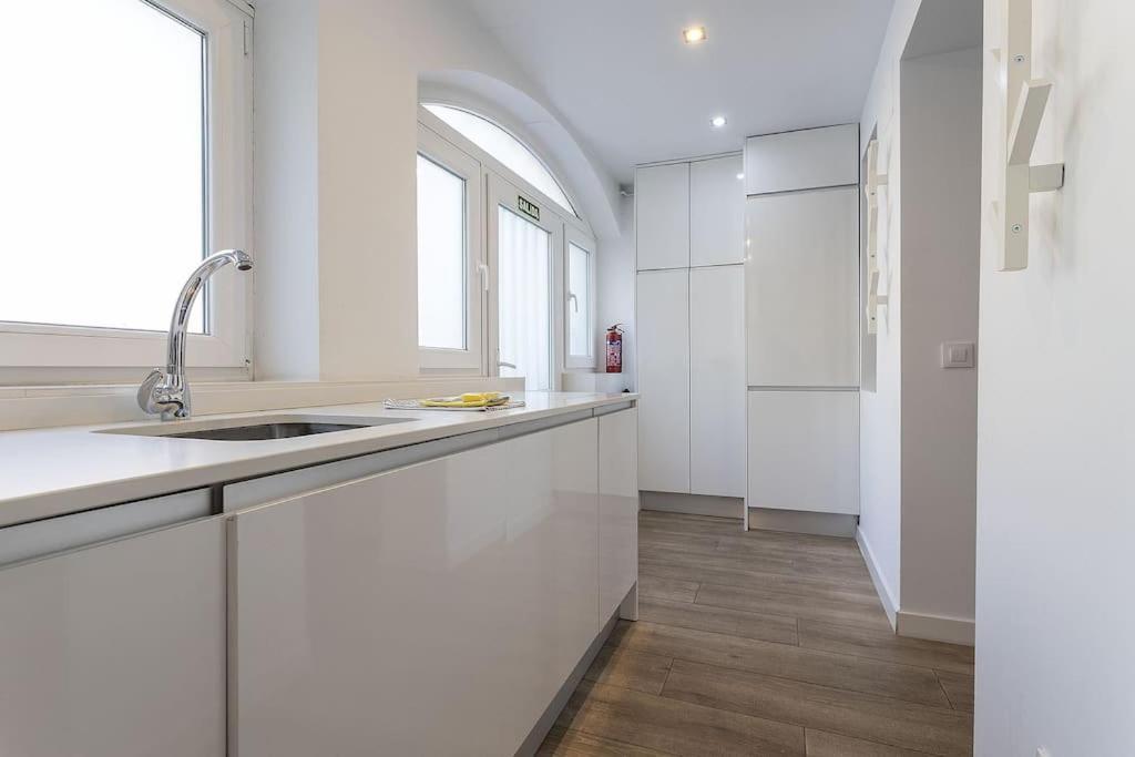 Apartment Alcam Castellana La Paz Madrid