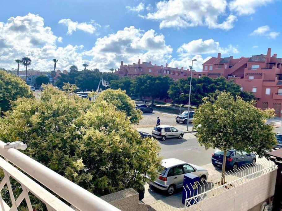 Atlantico Apartamento *