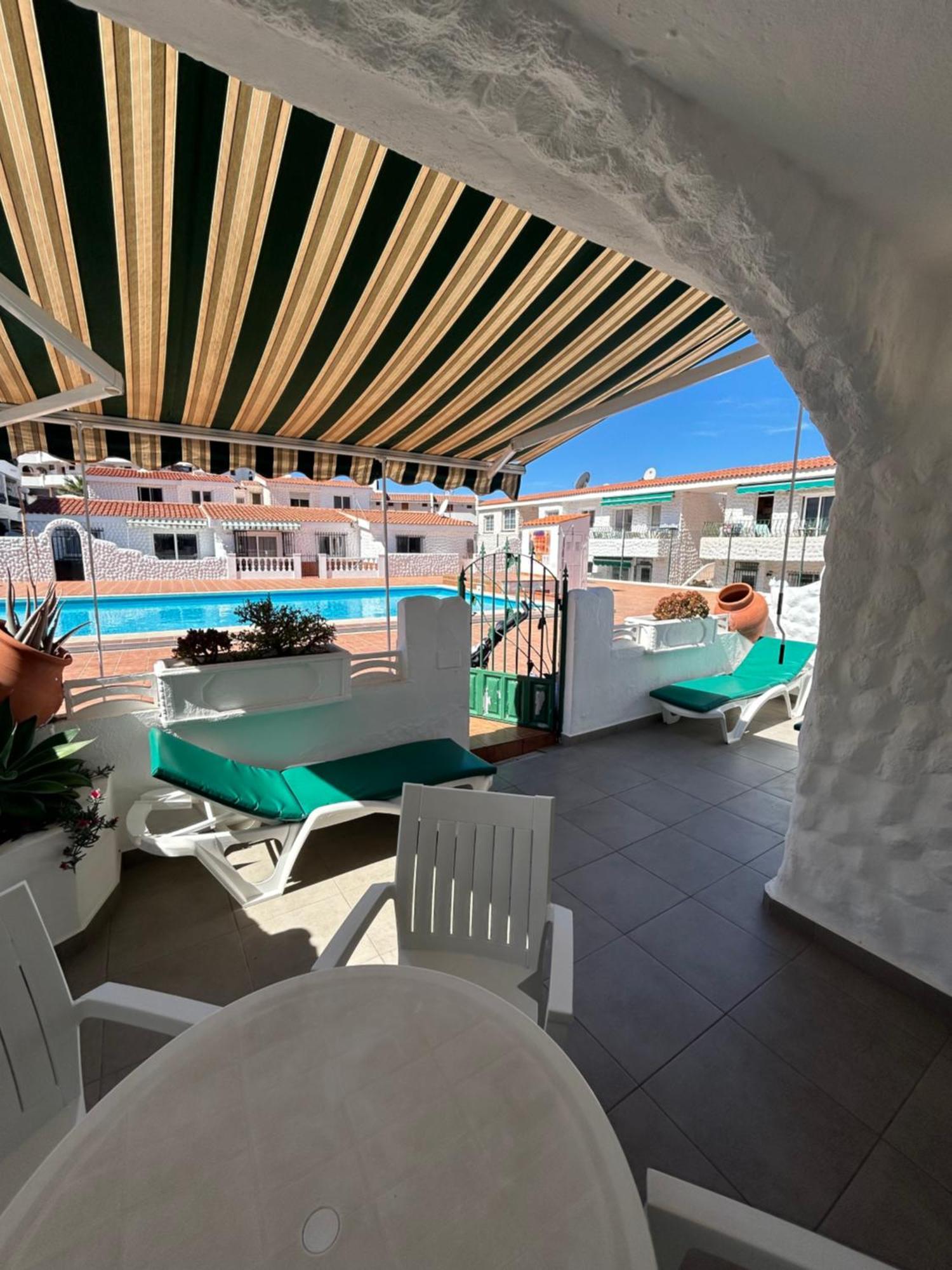 Bungalow En San Eugenio Bajo Apartment