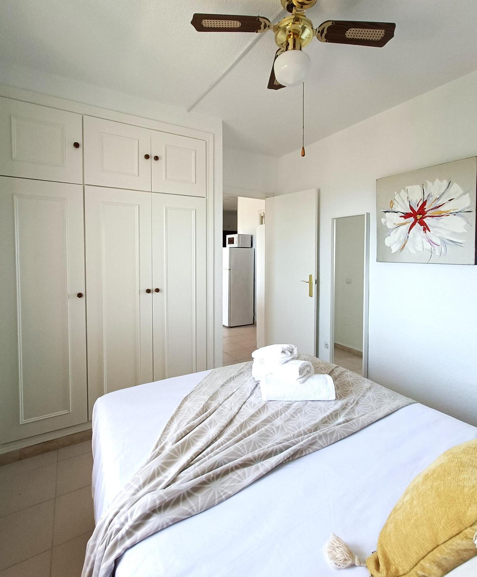 Apartamento Geminis 504 Con Terraza Y Vistas Al Mar