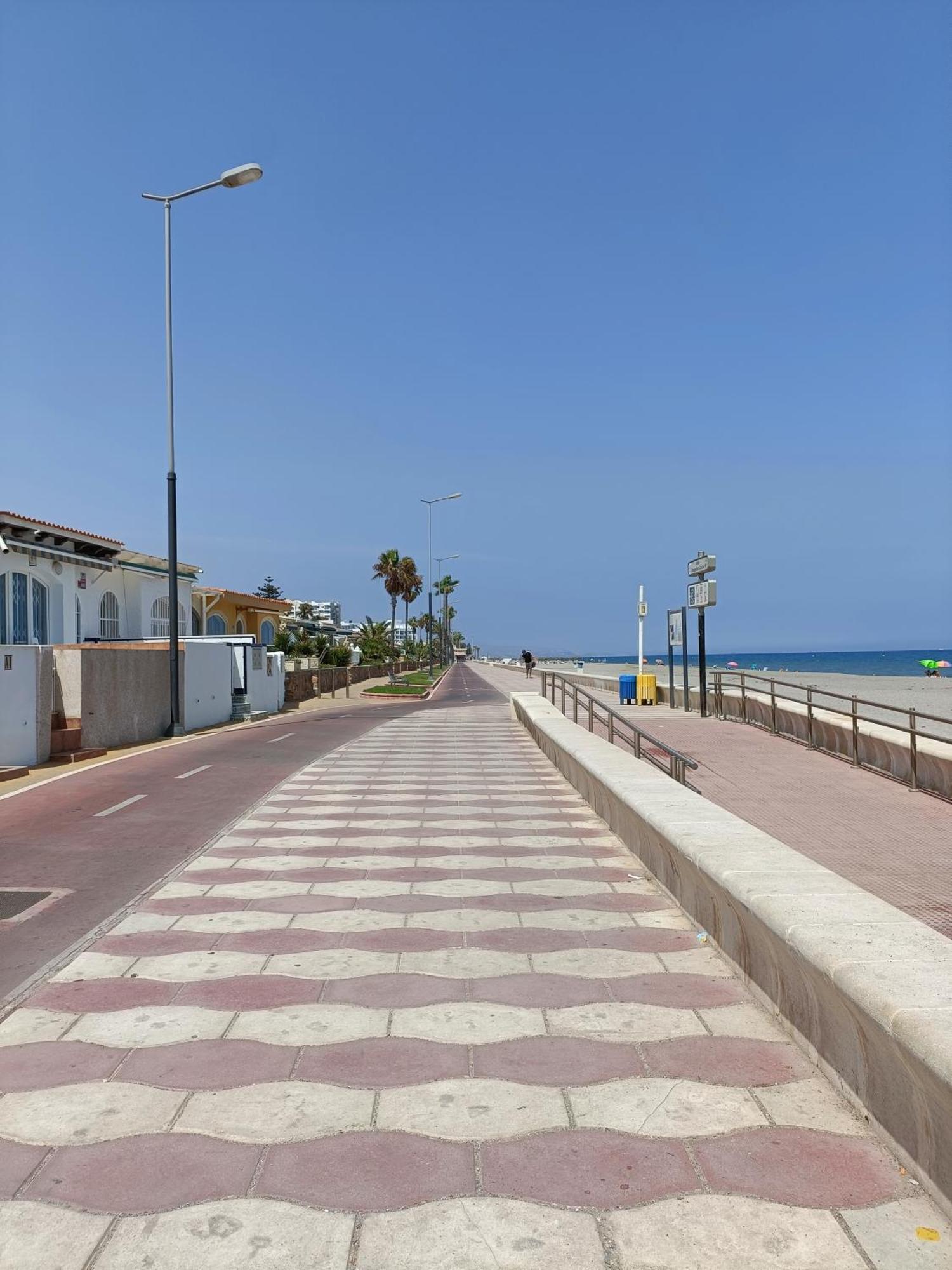 Tropicana Con Salida Directa Al Mar Y Piscina Apartamento Roquetas de Mar