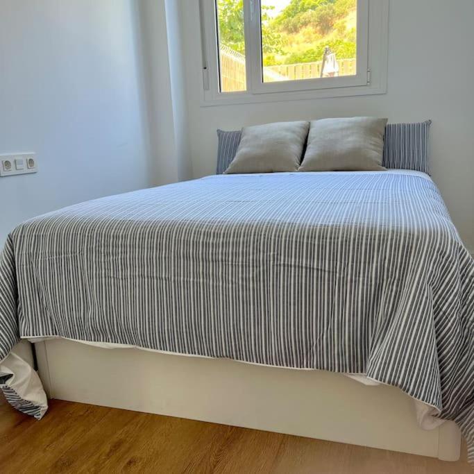Apartamento Simon, Piso Nuevo Con Piscina 2023 San Juan de Aznalfarache