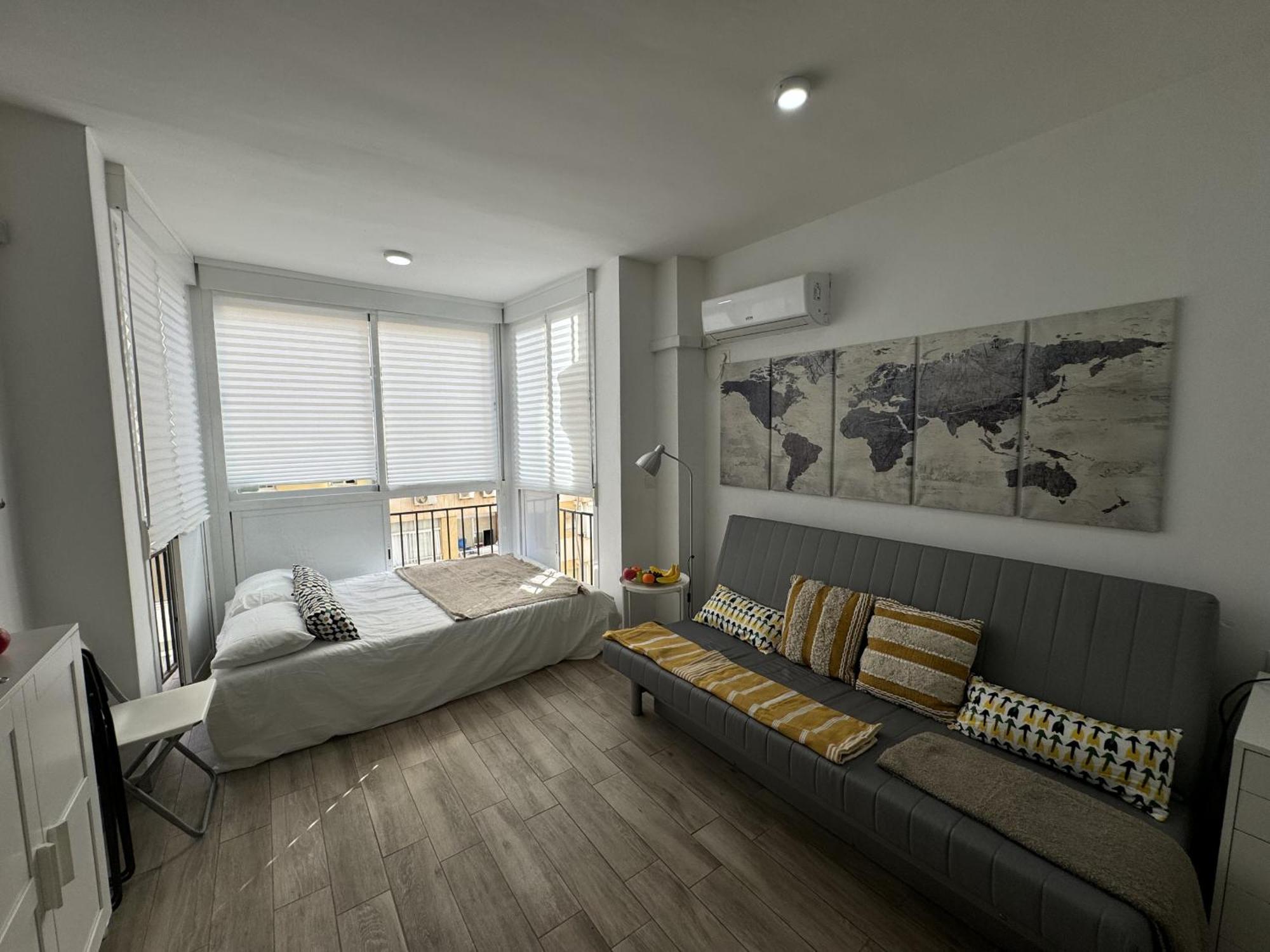 Downtown 24 By Homing Holiday home *