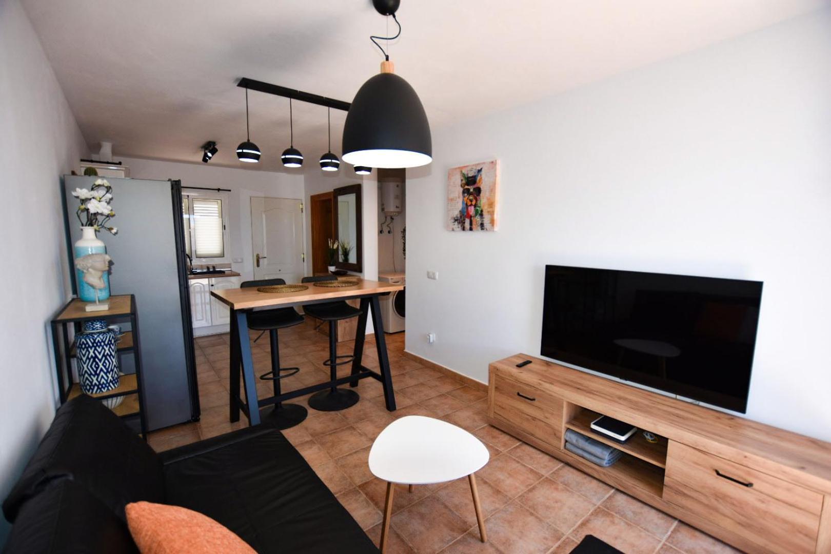 Book Jet - Sunny With Garden And Wifi Holiday home