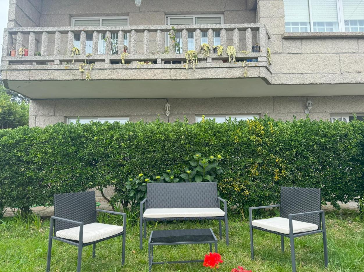 Acogedor Con Jardin Apartamento O Grove