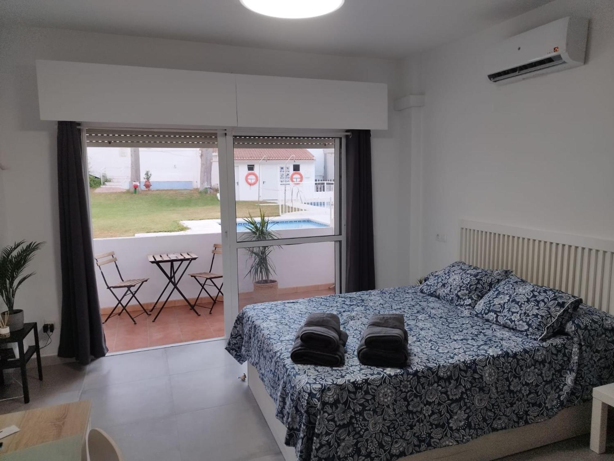 Calidad, Terraza Y Piscina A 500m De La Playa Torremolinos