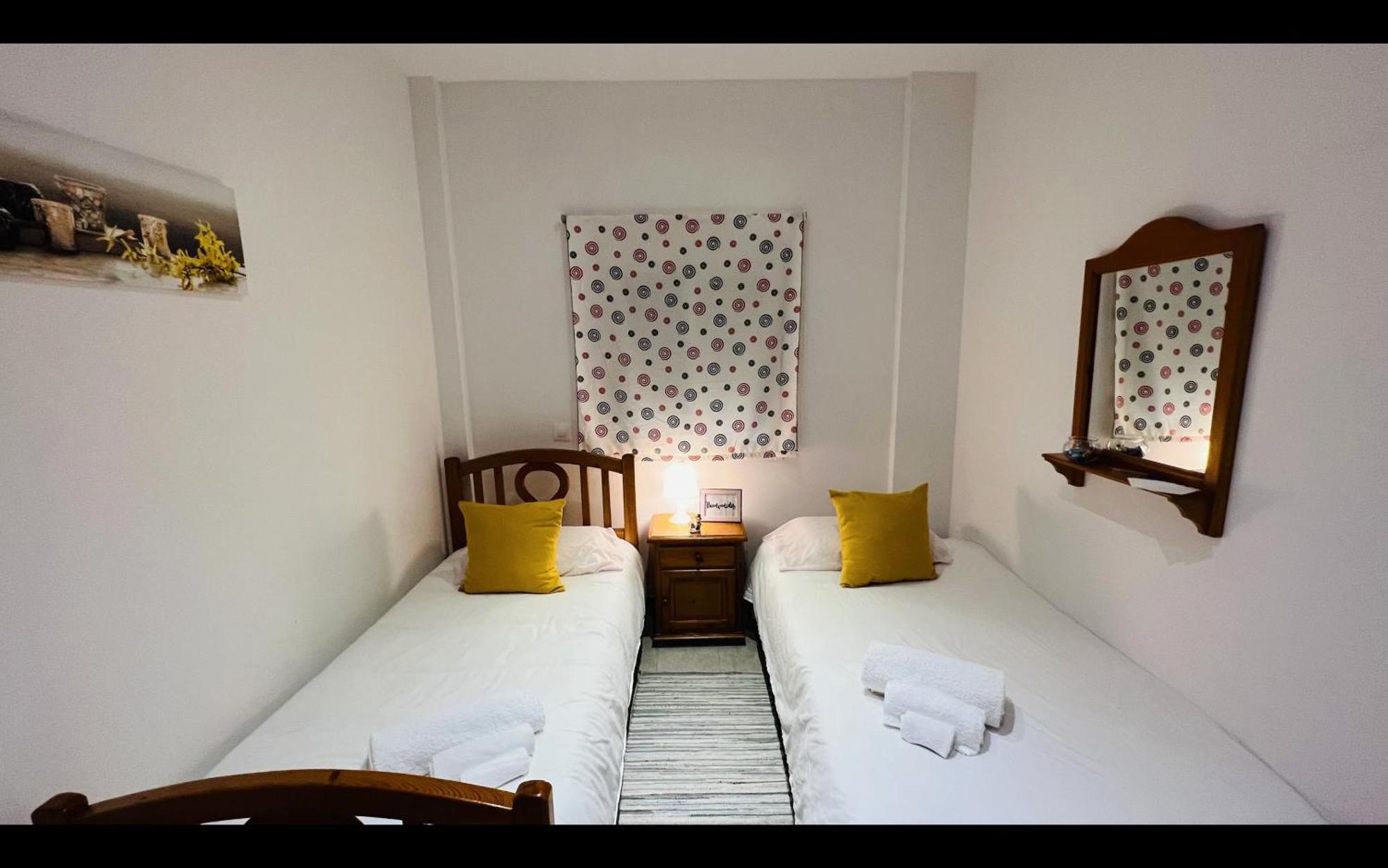 Homestay En Virgen Del Rocio Seville