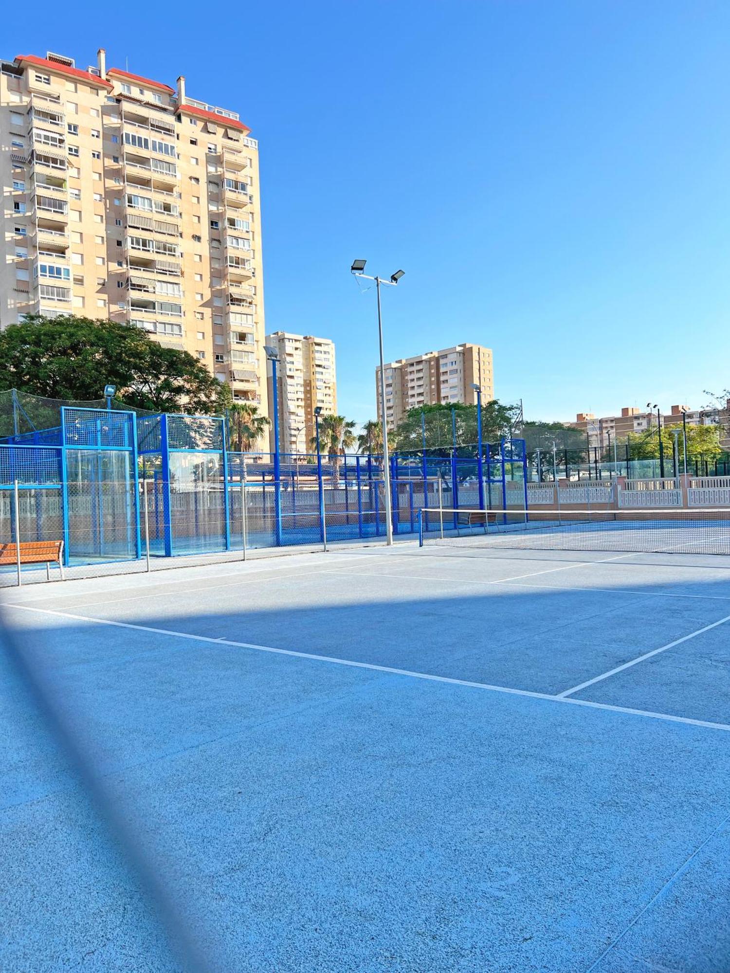 Coqueto Con Piscina, Nuevo A 50m Del Mar, Parking Gratis Apartamento *
