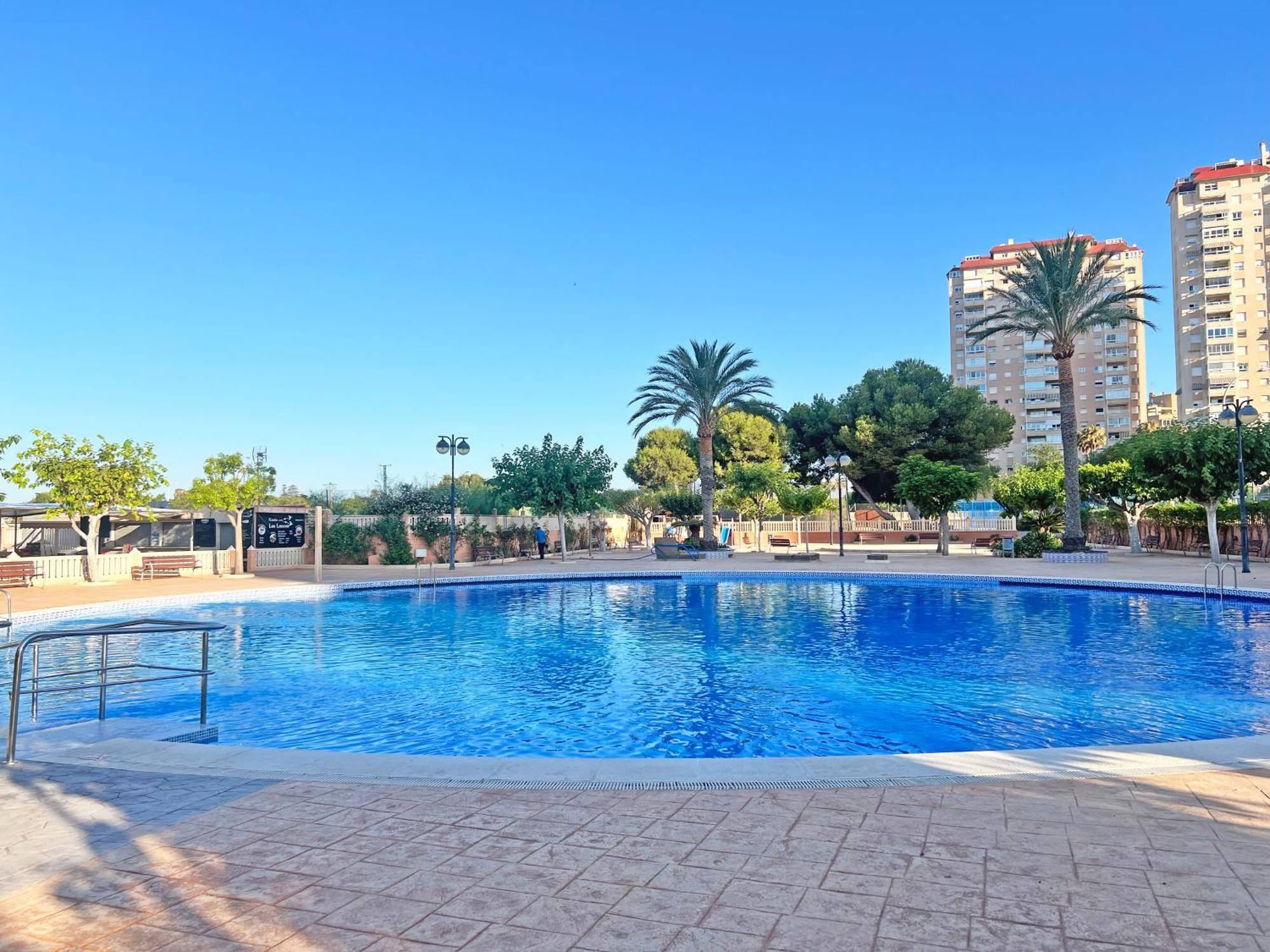 Coqueto Con Piscina, Nuevo A 50m Del Mar, Parking Gratis Apartamento El Campello