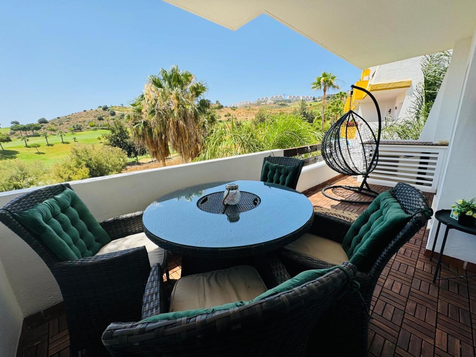 Calanova Golf Seaviews