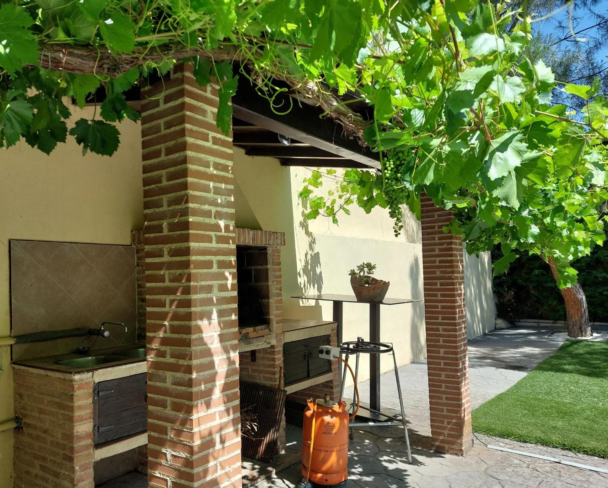 El Raso Country house *