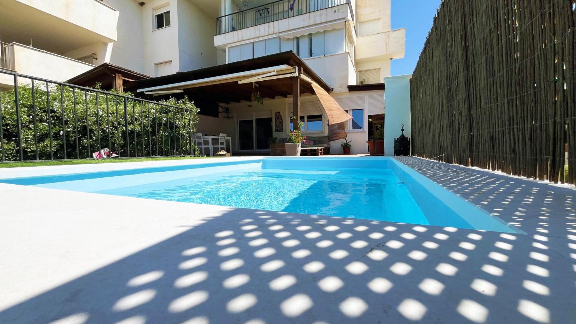 Apartamento Gran Terraza Con Vistas Al Mar Y Piscina Rincón de la Victoria