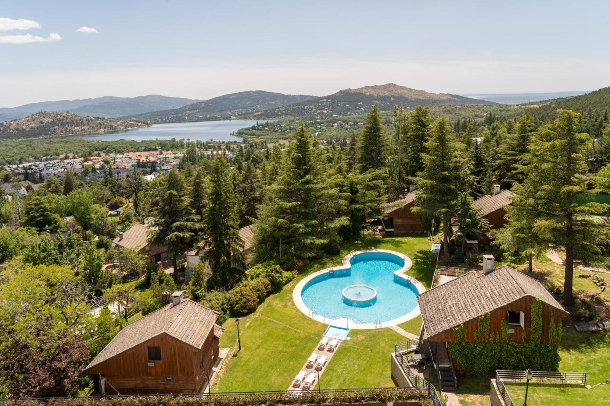 Hotel Hita 