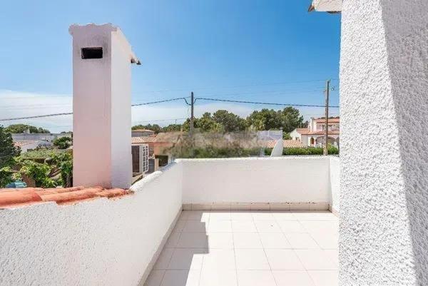 Rosa Holiday home Les Tres Cales