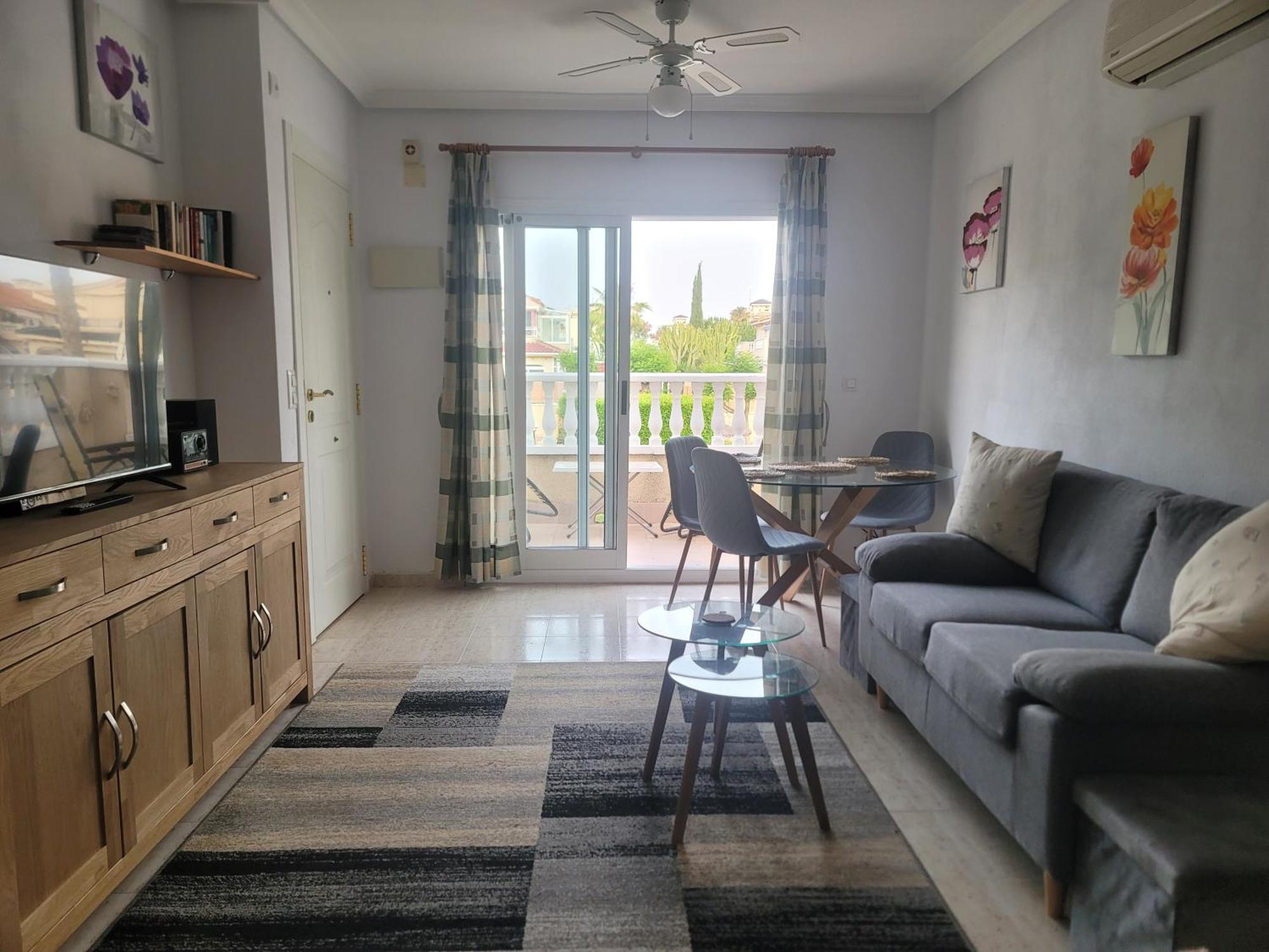 Apartamento 2 Bedroom Penthouse In Playa Flamenca *