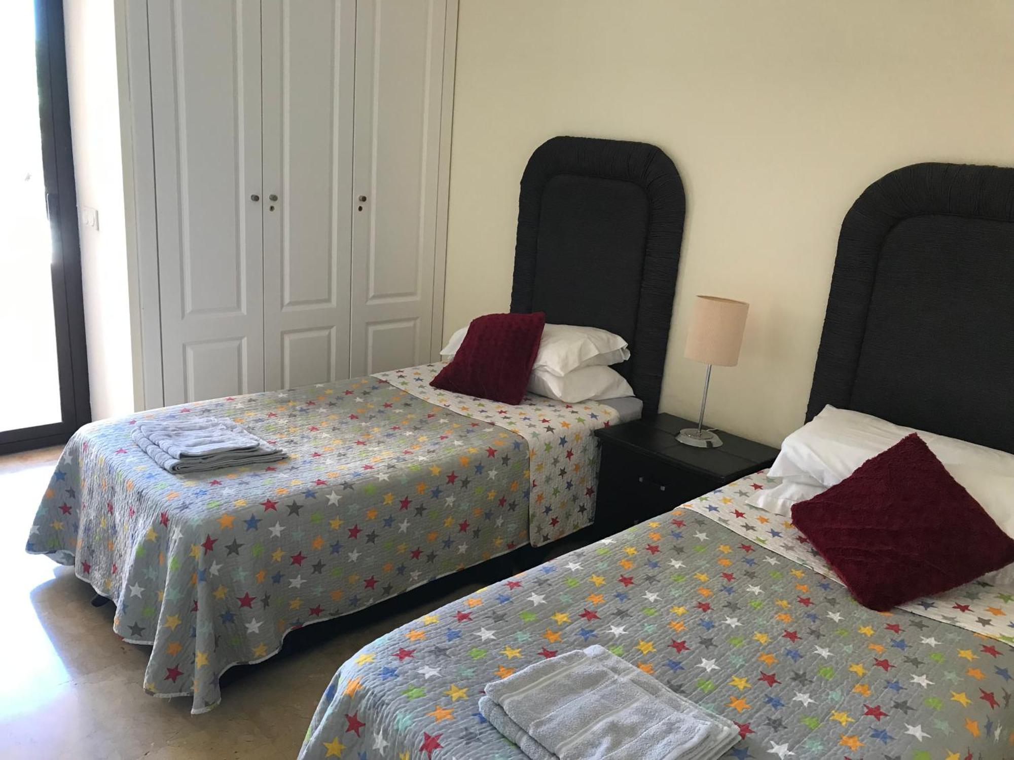 Apartamento 3 Bedroom Apartment, Duquesa, Spain