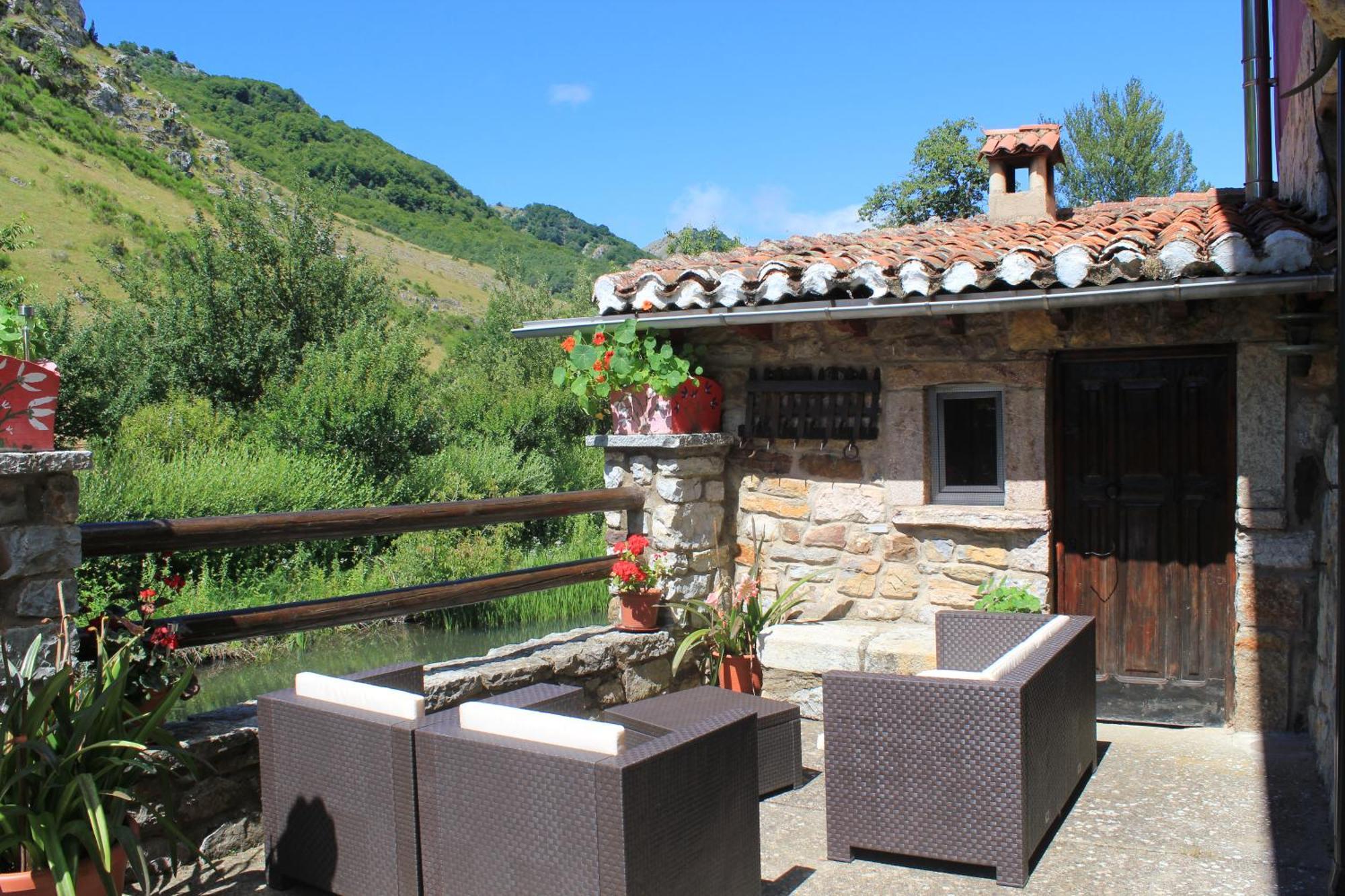 La Cuadra Cabornera