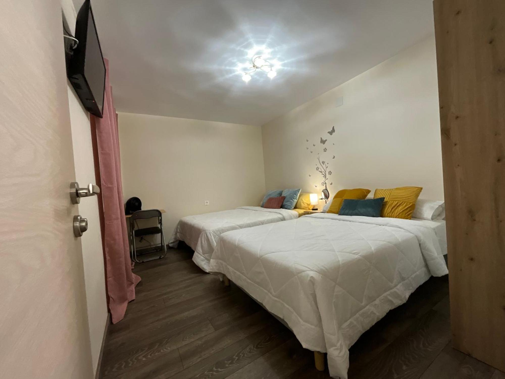 Piso Completo Centrico Y Habitaciones En El Casco Antiguo De Salamanca * Salamanca