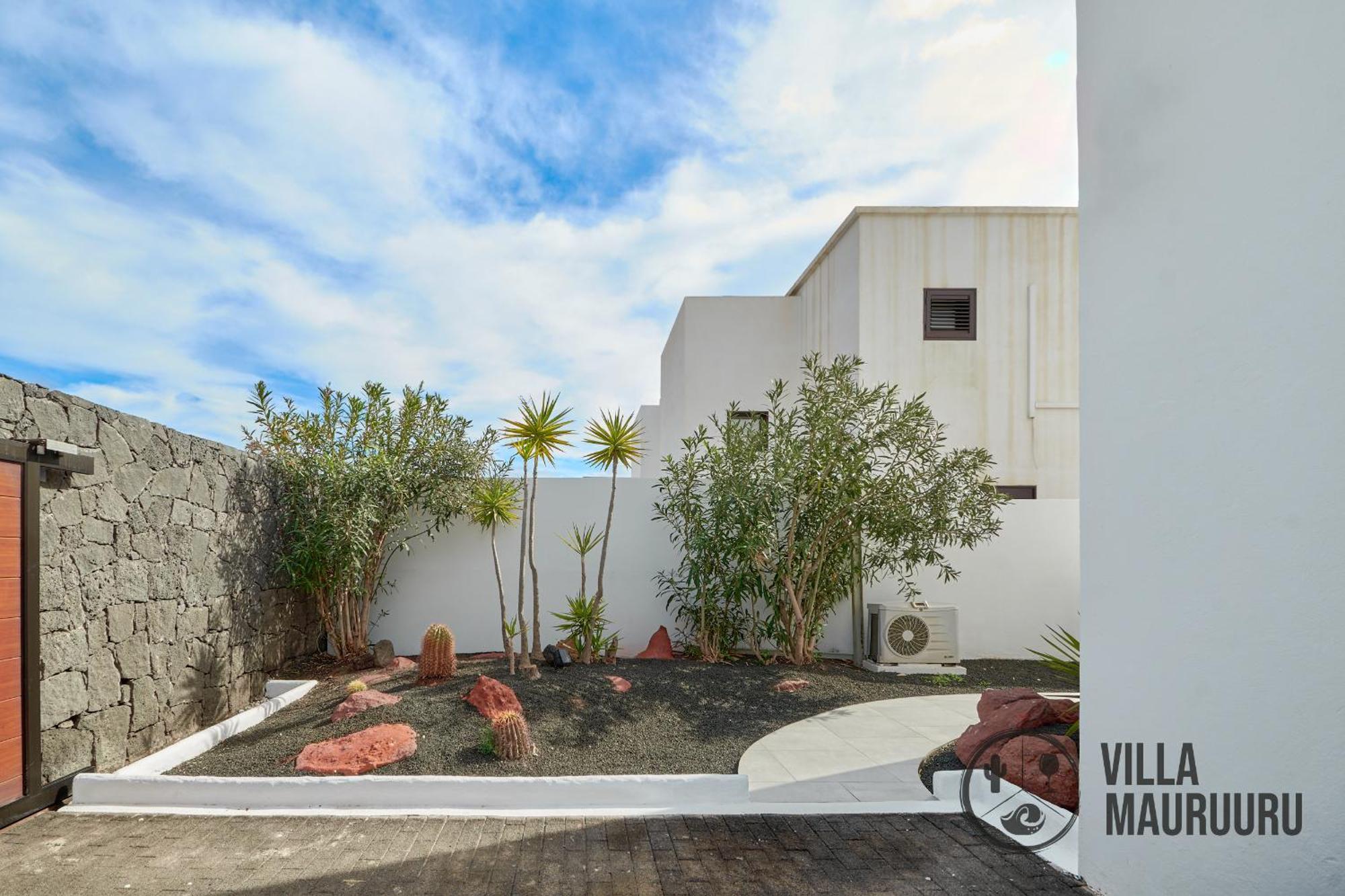 Mauruuru - 10 Minutes Walking To Marina Rubicon, Heated Pool, Bbq & Office Space With Desk And High Speed Internet Villa Playa Blanca (Lanzarote)