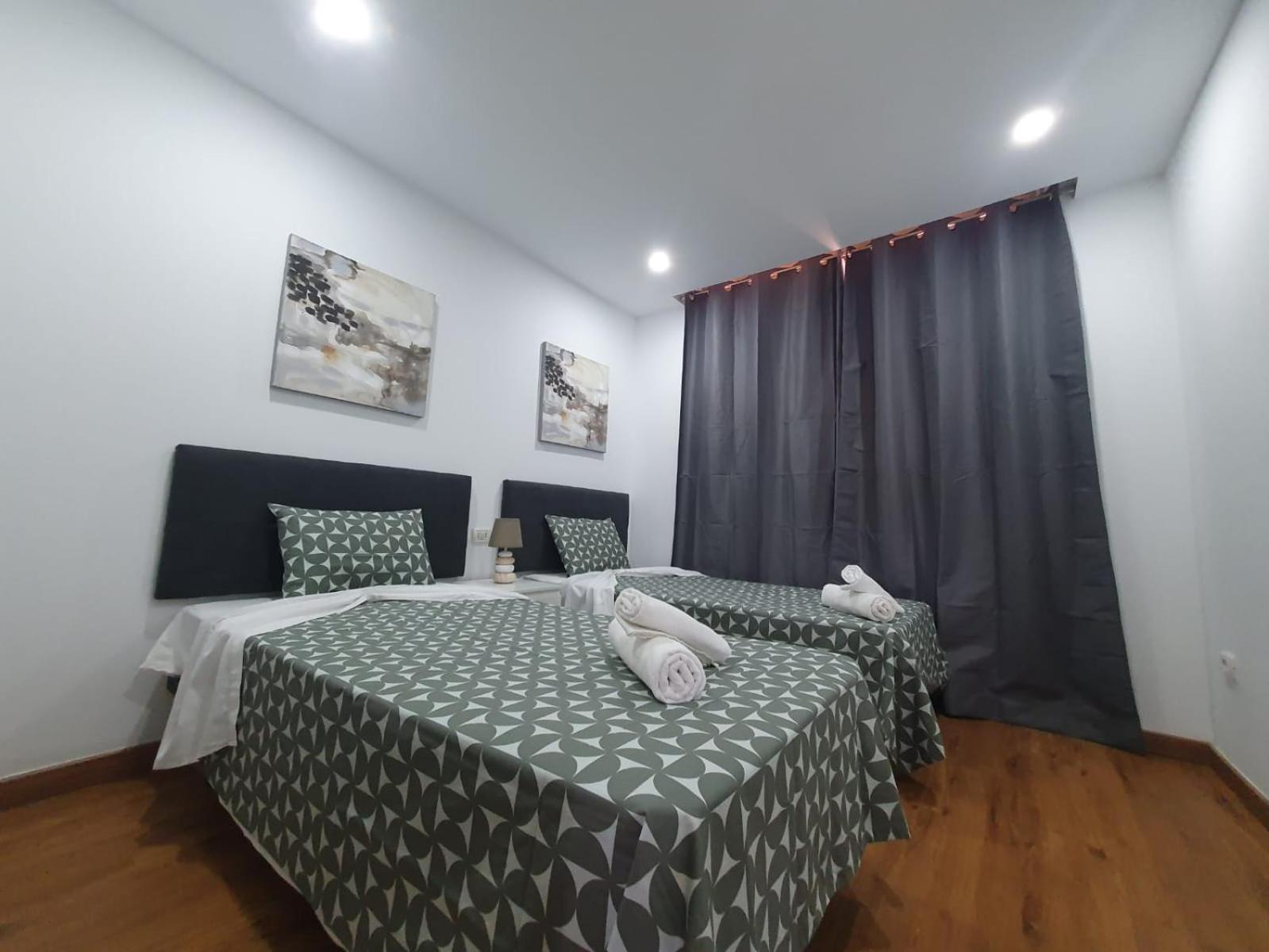 Apartamento Casa Liotro Comfortable, Panoramic,central, Near The Sea,swimming Pool,wifi,terrace Los Cristianos (Tenerife)