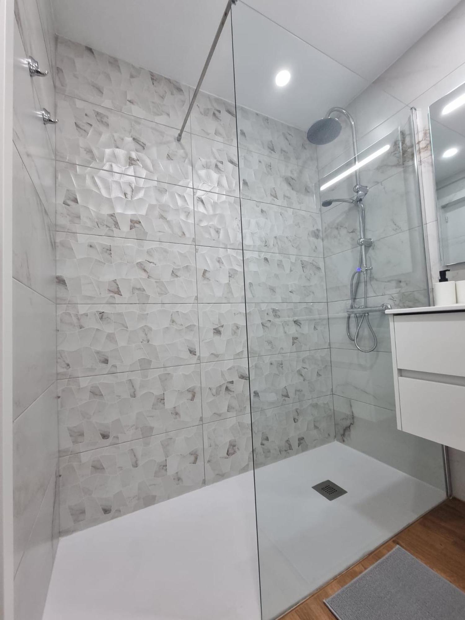 Casa Liotro Comfortable, Panoramic,central, Near The Sea,swimming Pool,wifi,terrace Apartamento Los Cristianos (Tenerife)