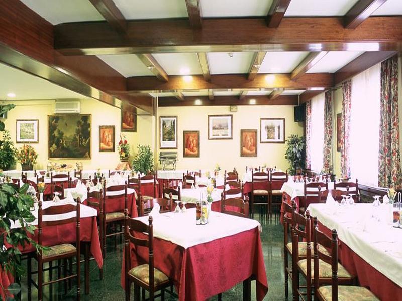 Urogallo Hotel