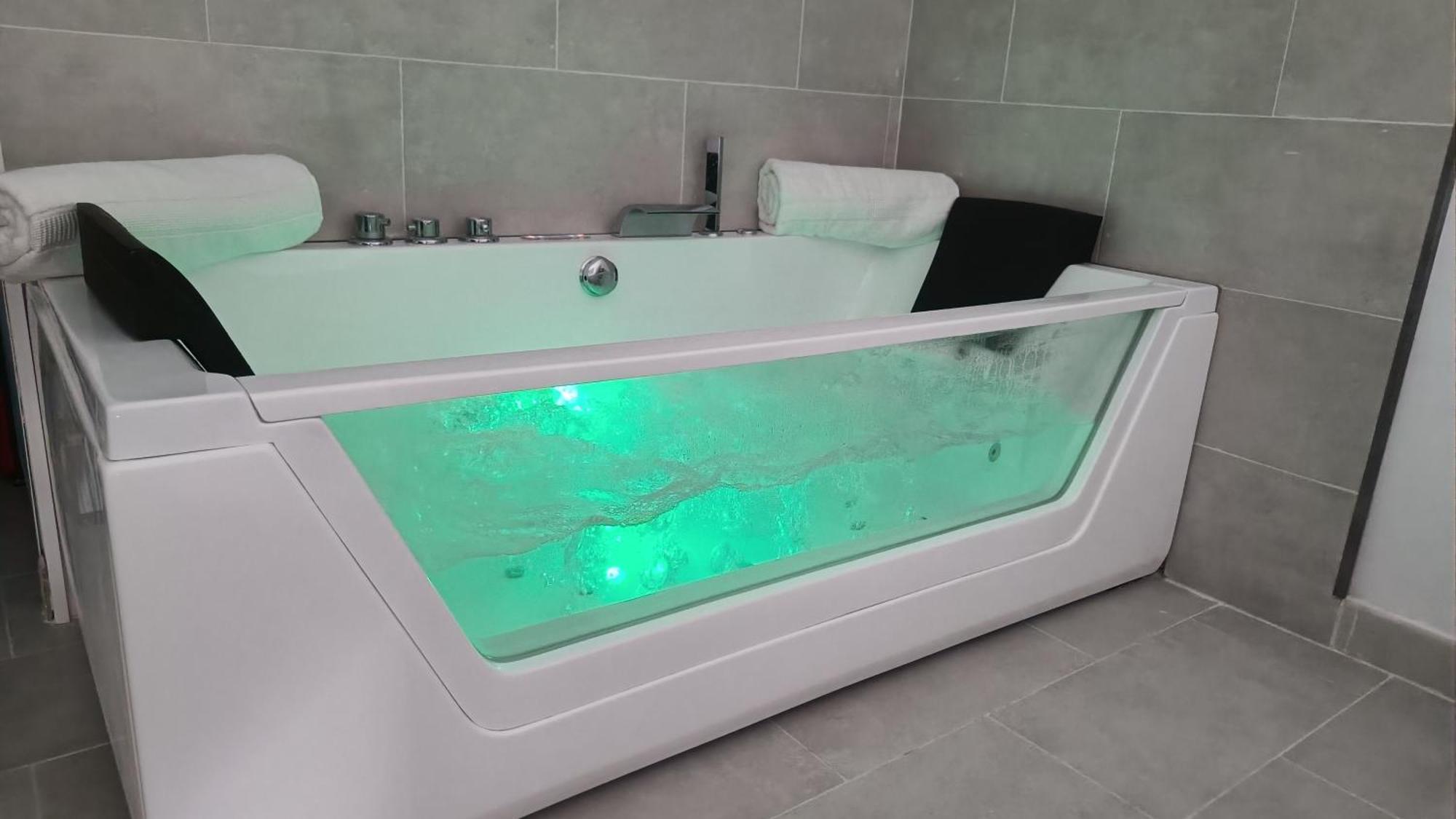 Why Not * Empuriabrava