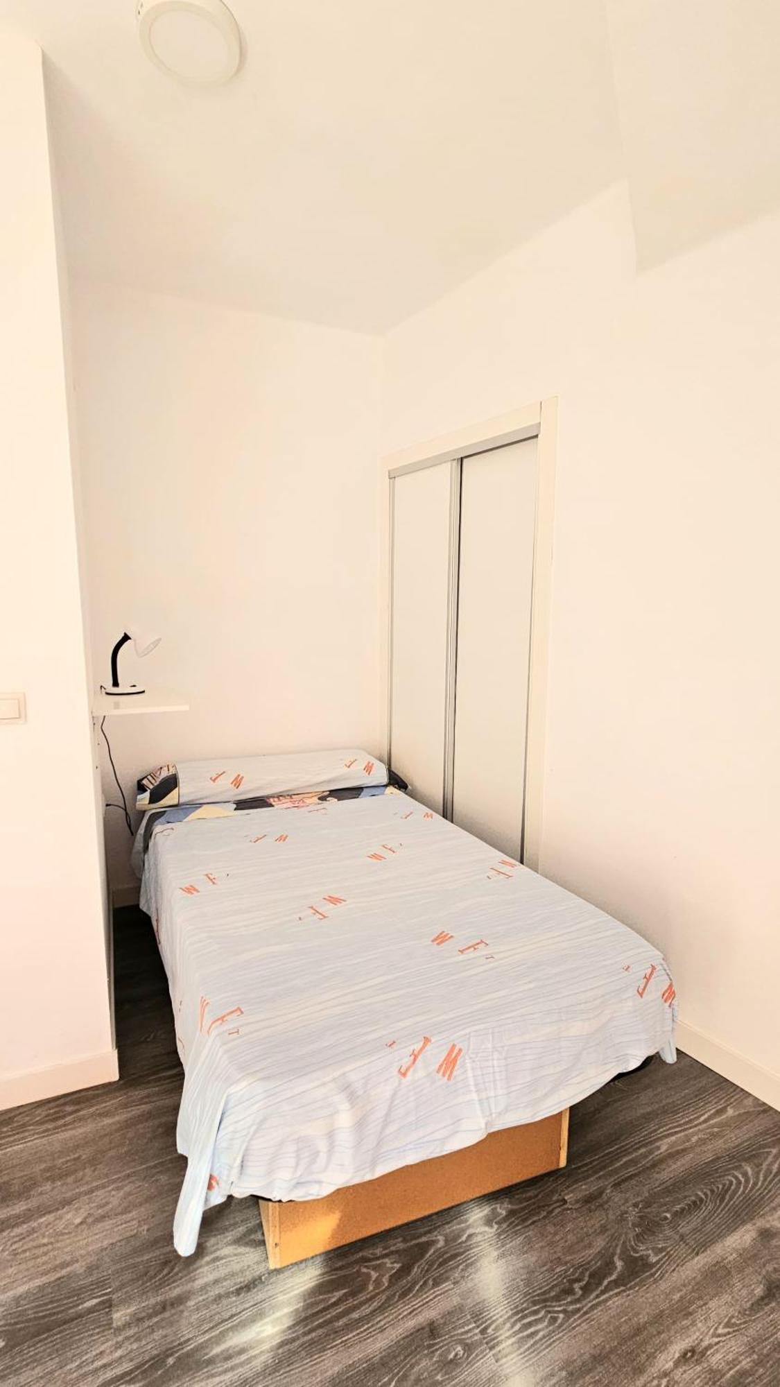 Centro Castellon Apartment *