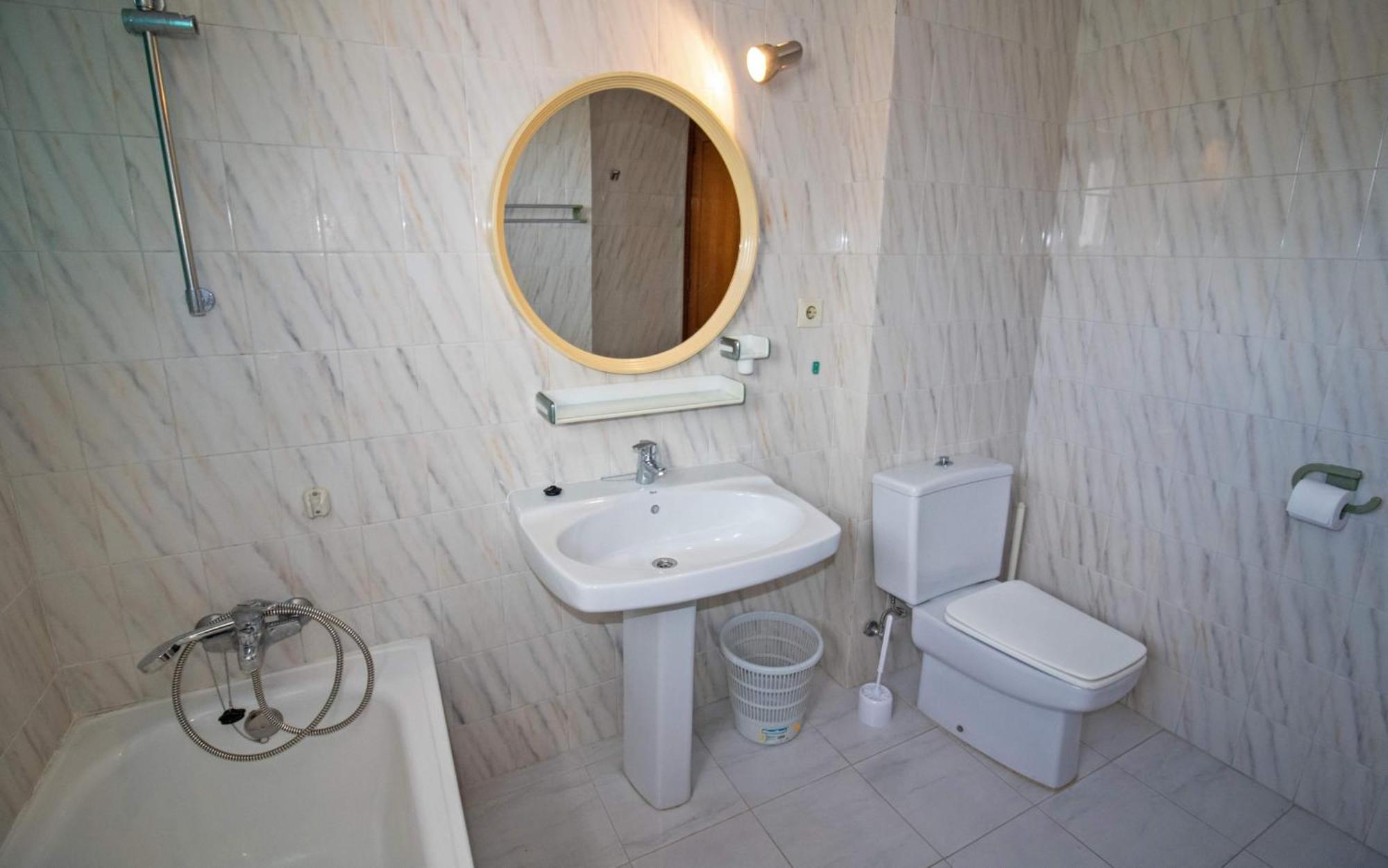 Holiday home Con Jardin Y Piscina - Fuentes *