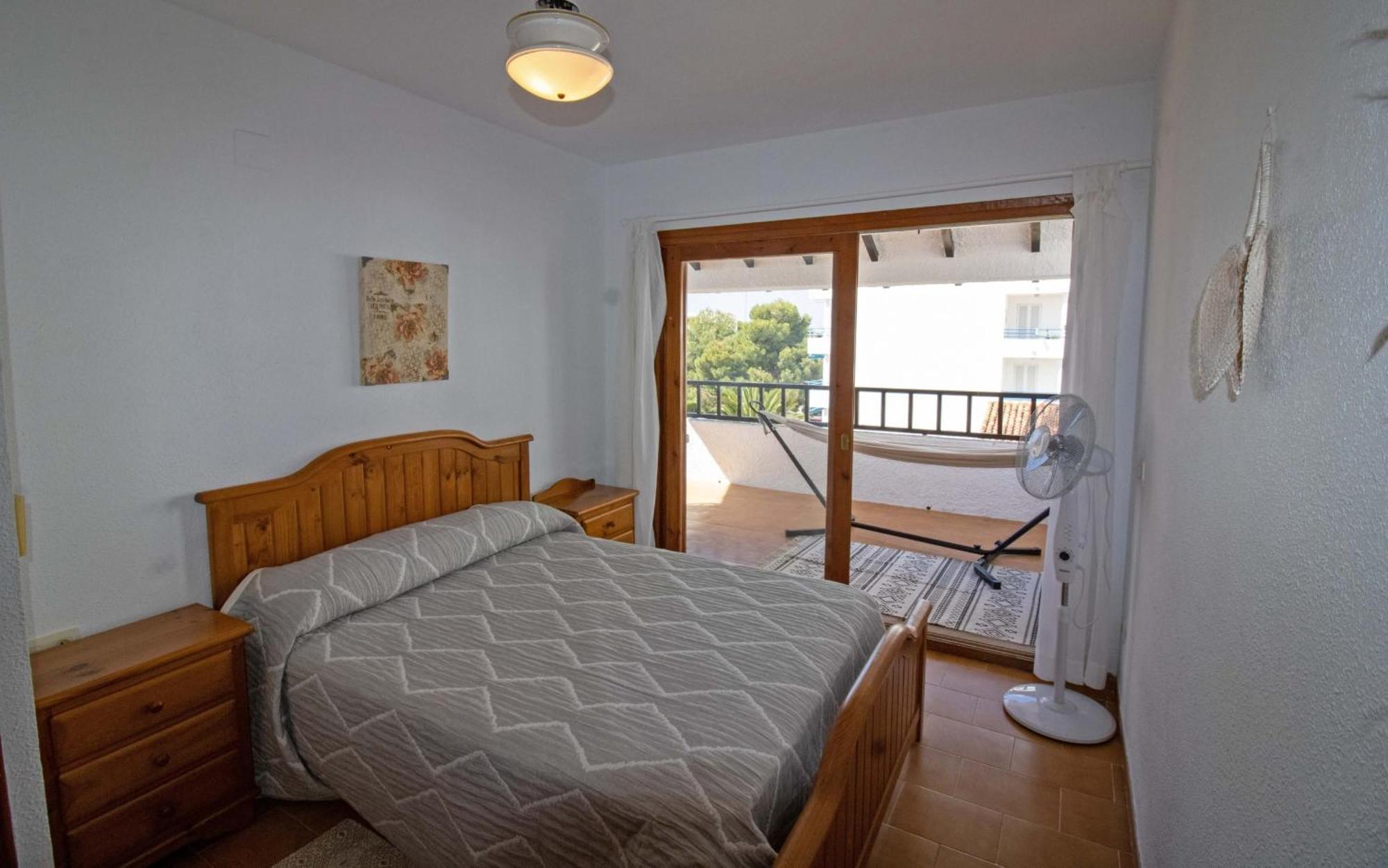 Con Jardin Y Piscina - Fuentes Holiday home *