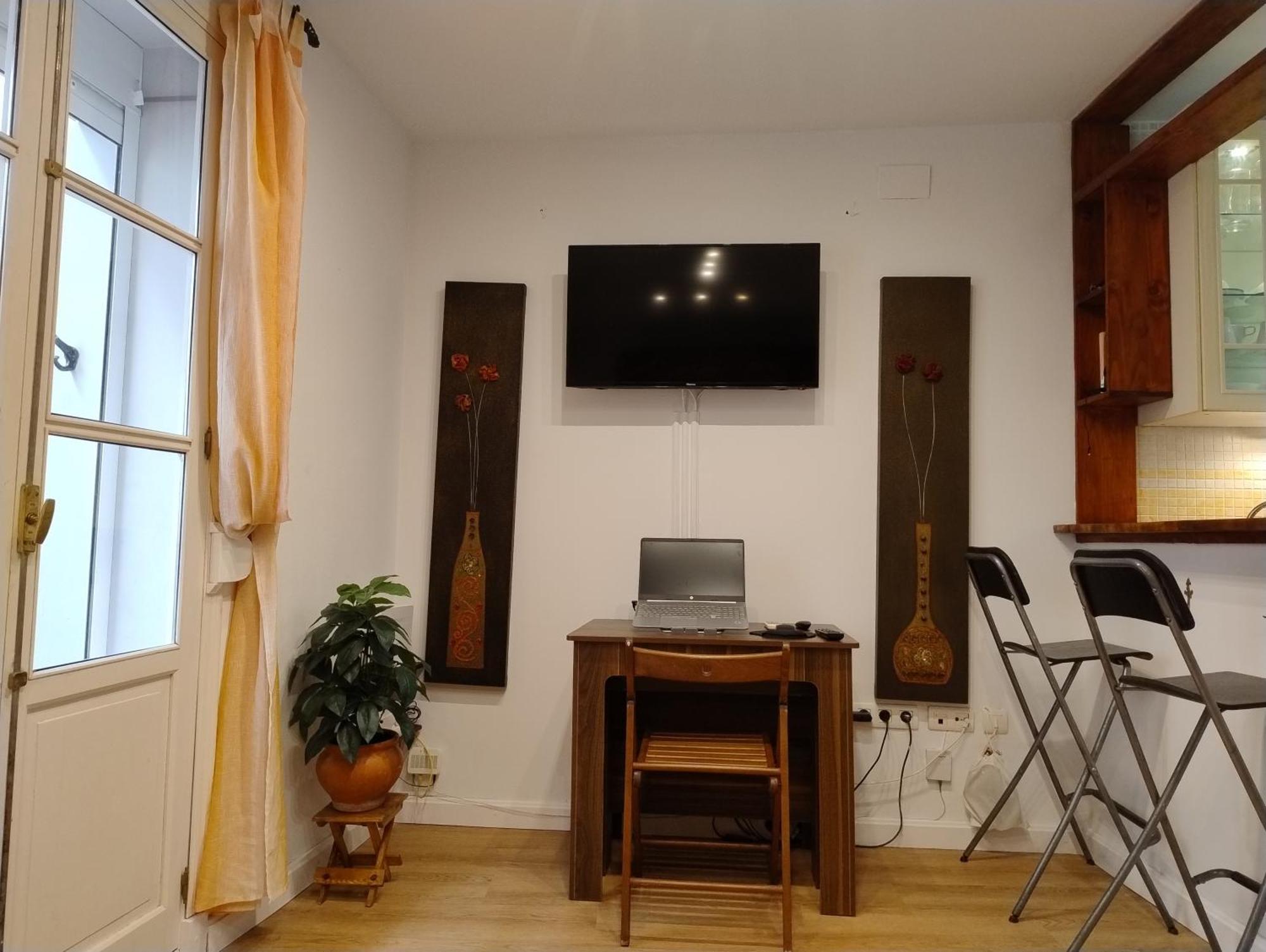 Estudio Del Populo Apartamento *