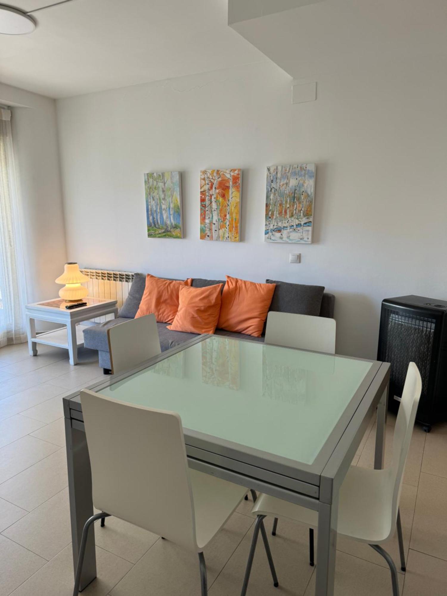 Besiberri En Ideal Familias Apartamento