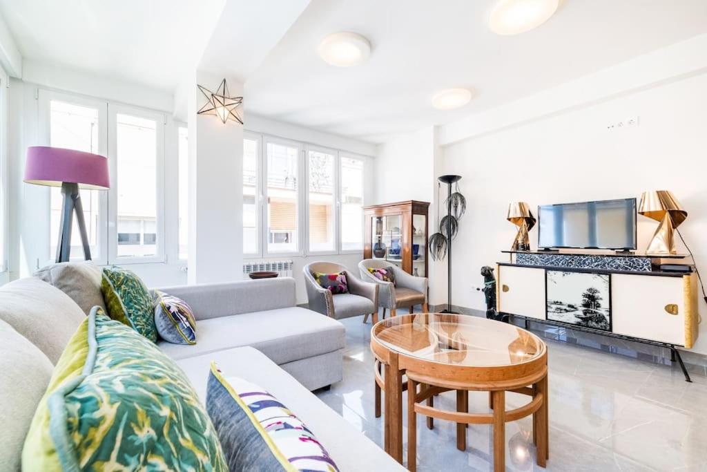 Elegante Apartamento En Centro Granada