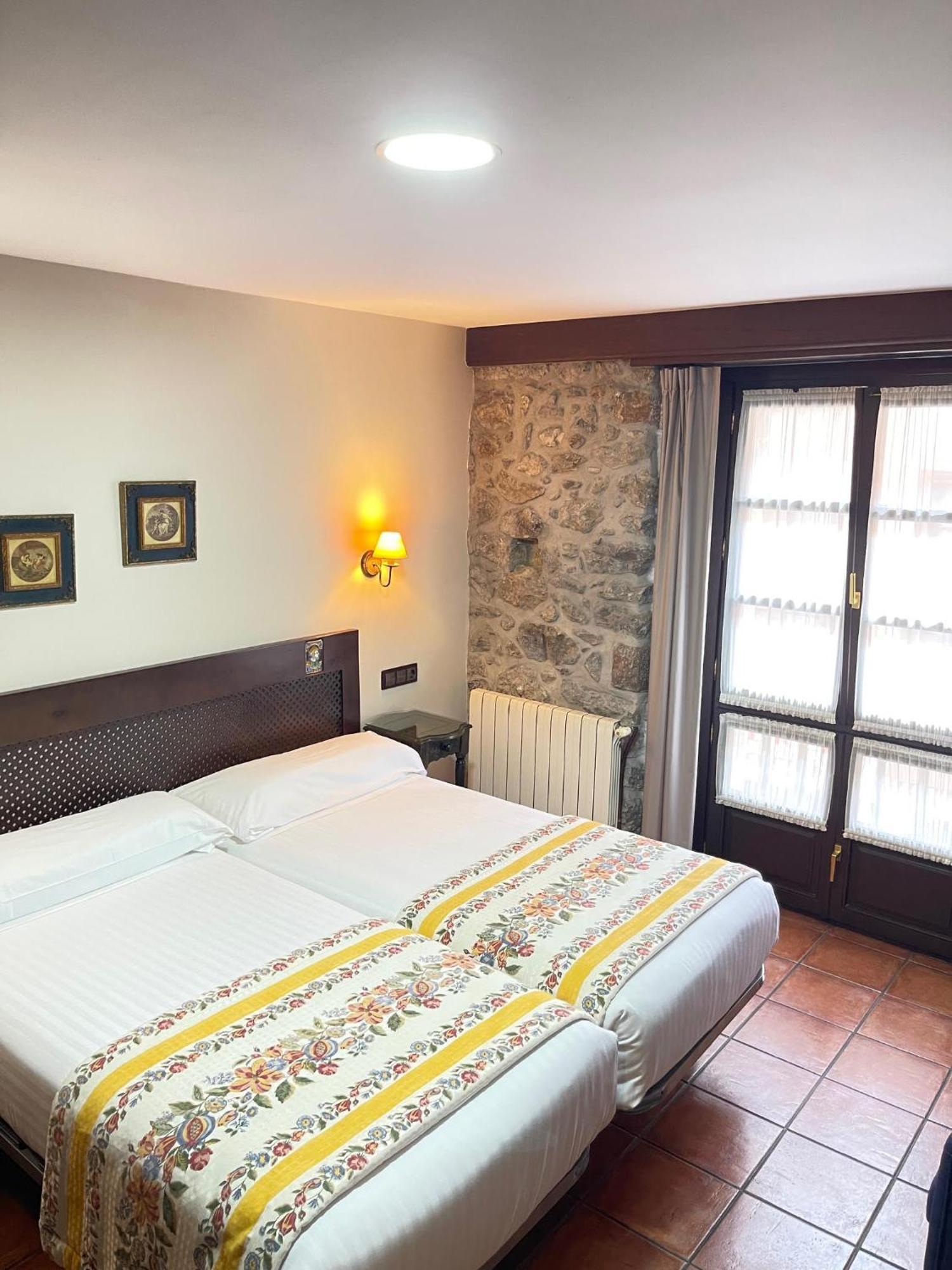 Hotel La Del Rey