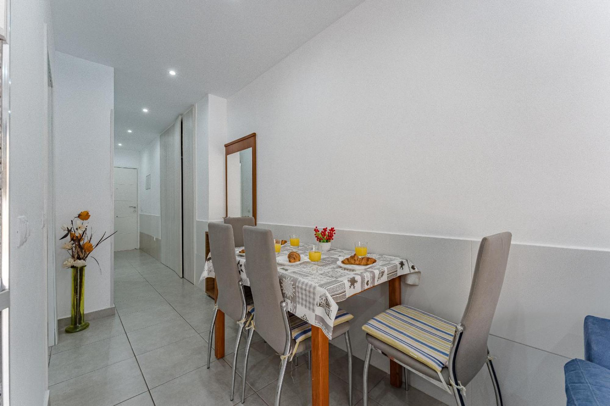 Apartment Mareverde *
