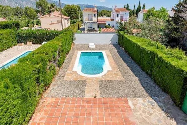Rosa Holiday home Les Tres Cales