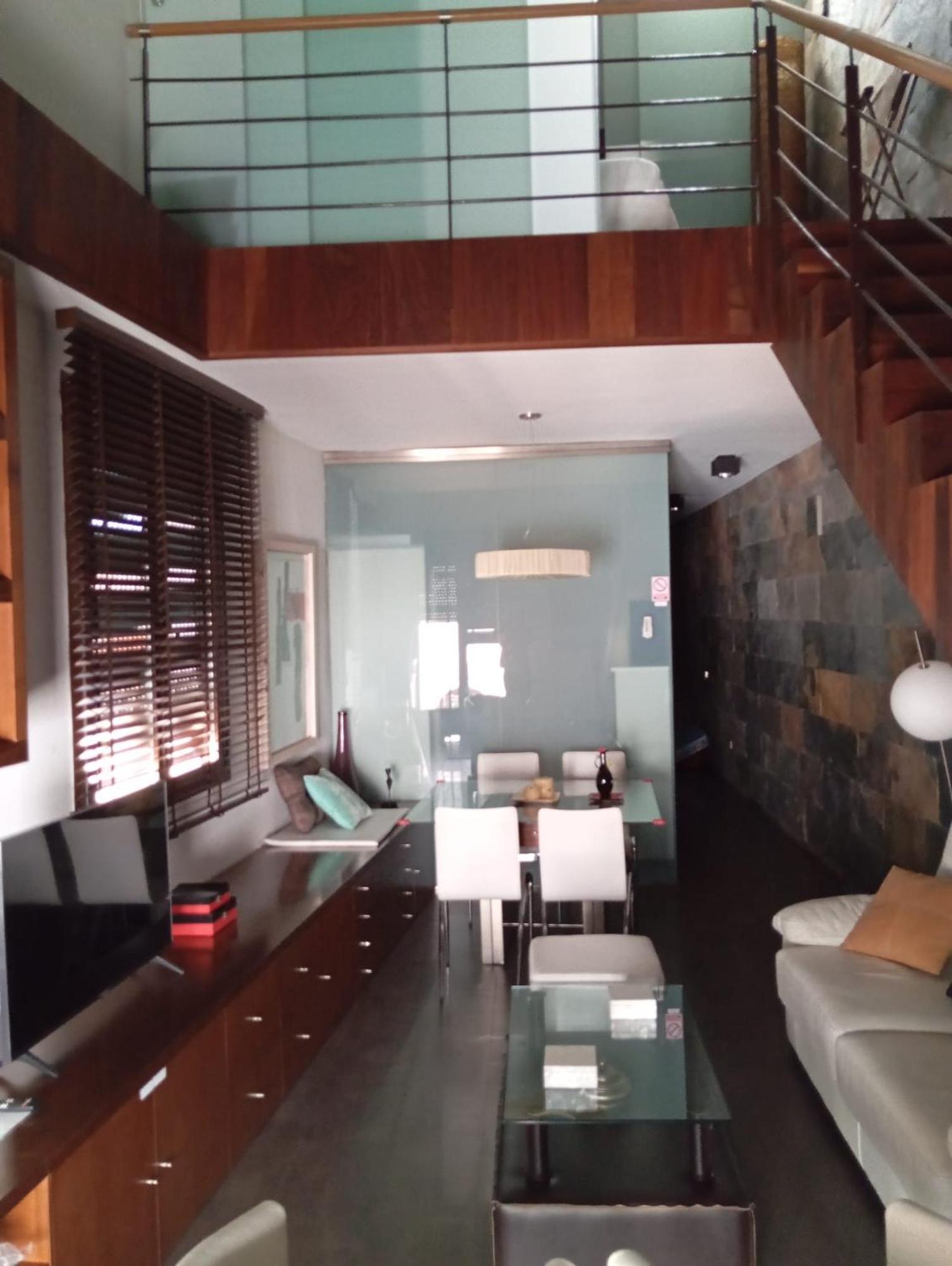 Coherhouse * Almagro