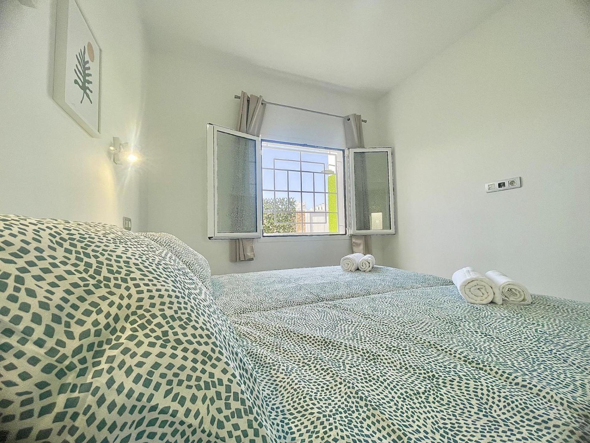 Bright Place Apartment *
