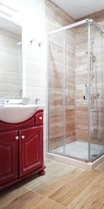 Apartamento El Sotillo De 1 *