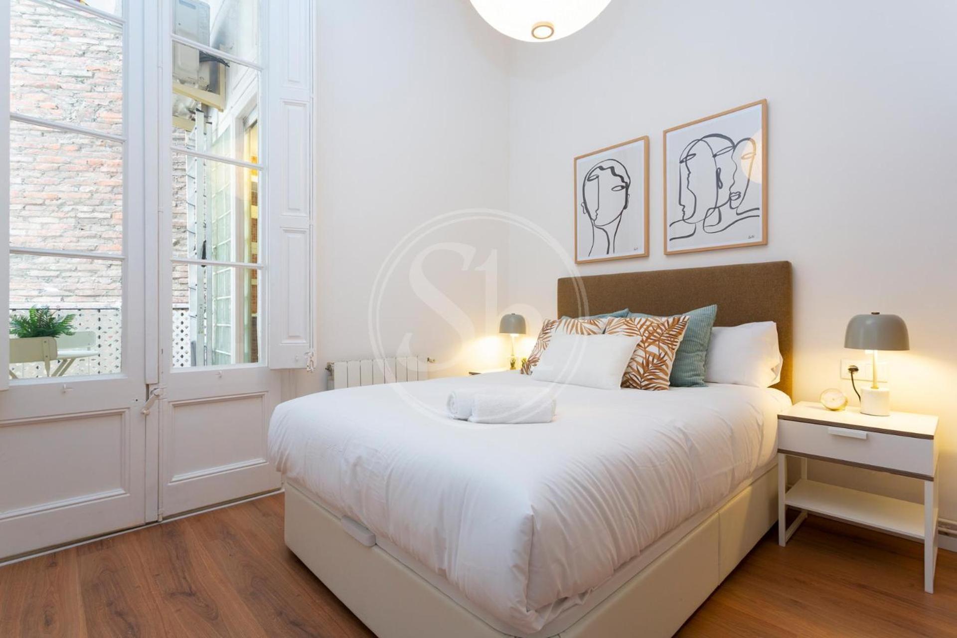 Comodo Piso En Eixample Apartamento *