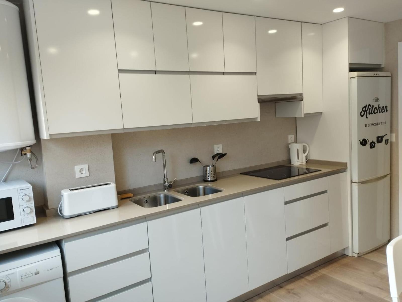 Apartamento Turistico Palacio De Deportes Granada