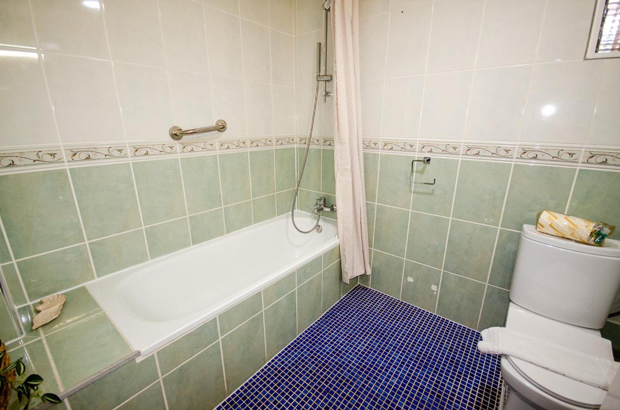Halcon Levante Apartment