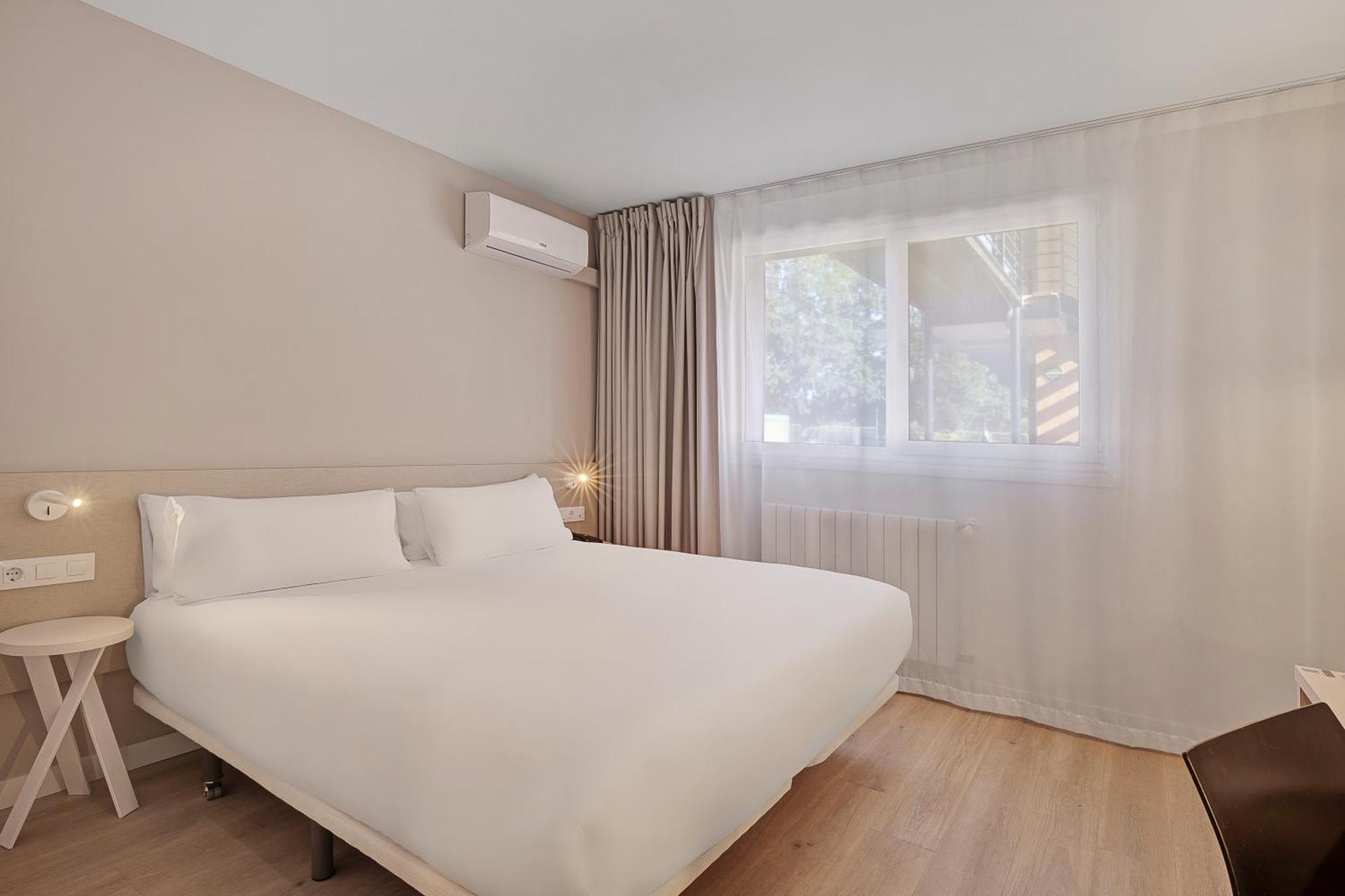 Hotel Oviedo 3*