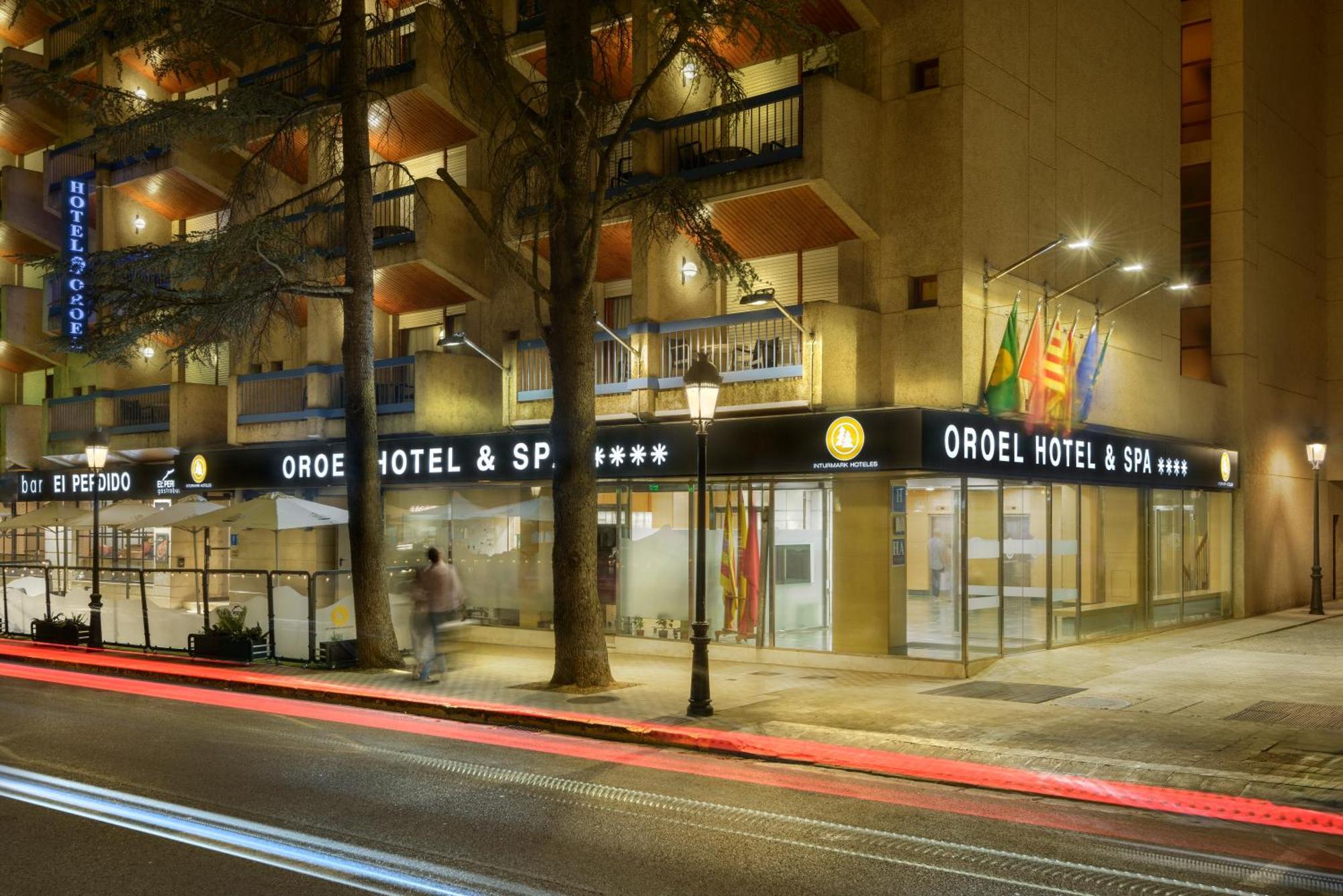 Oroel & Hotel 4*