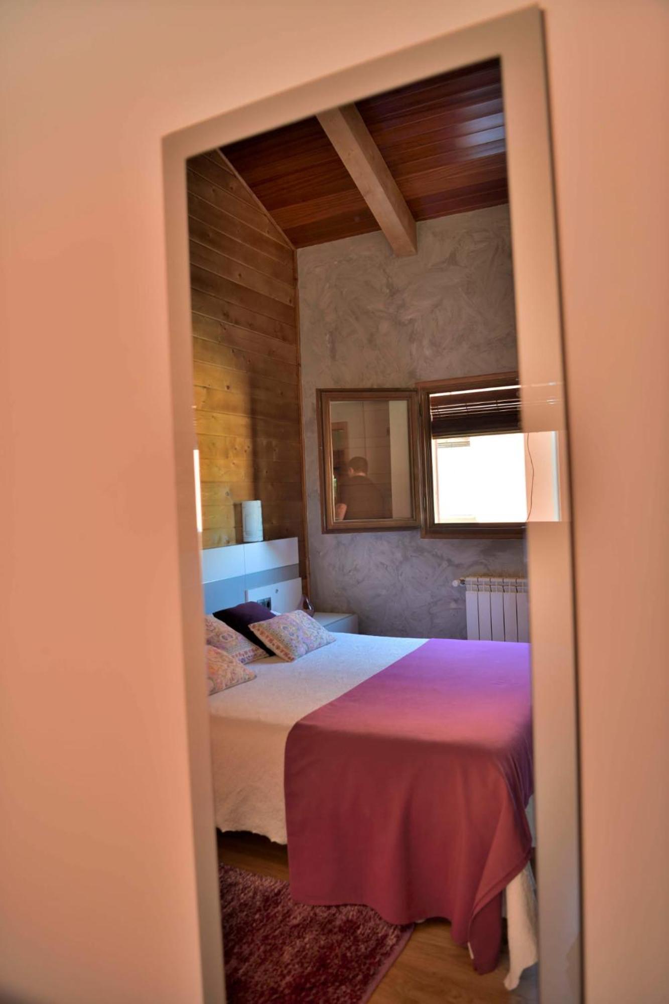 Lares - Cabanas Rurales Las Medulas