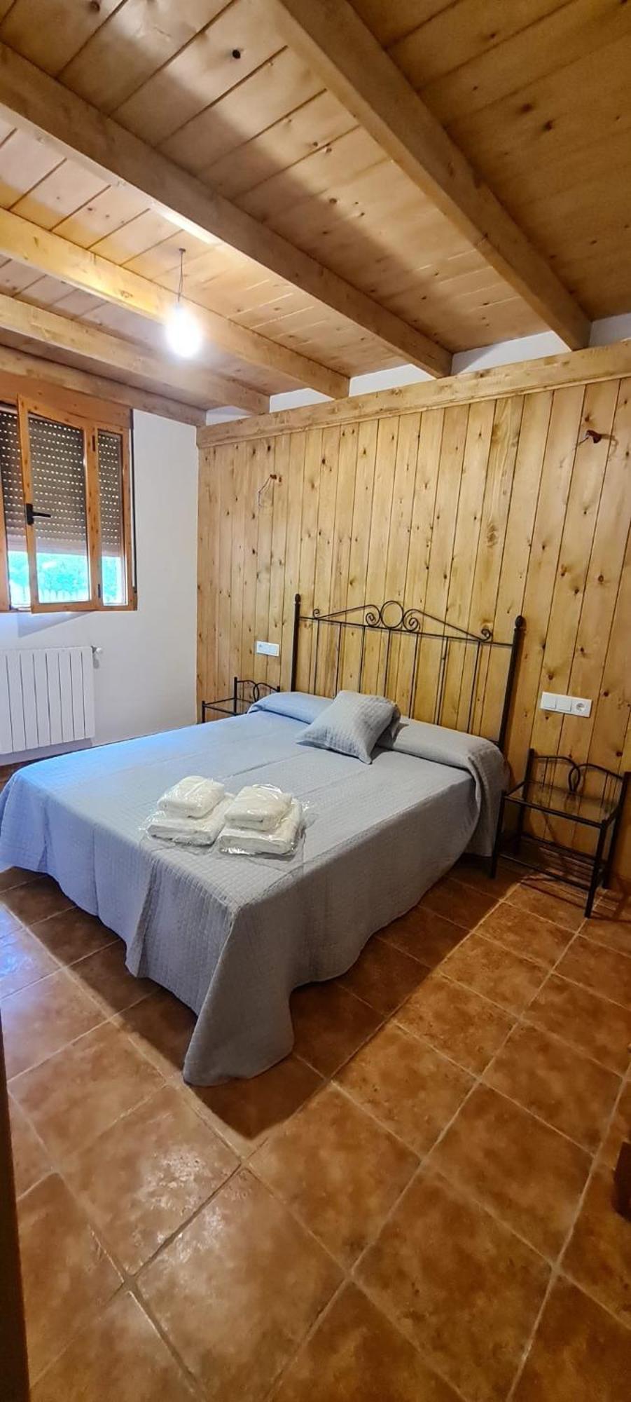 Casa rural Enebros