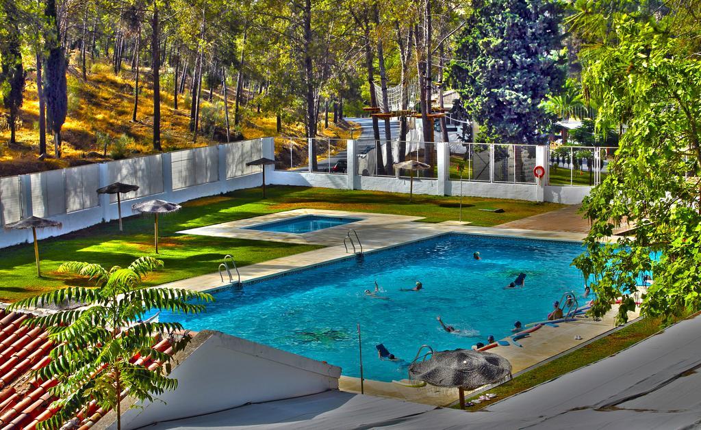 Centro De Ocio Alua Bungalows Camping Rafting Benameji Benameji
