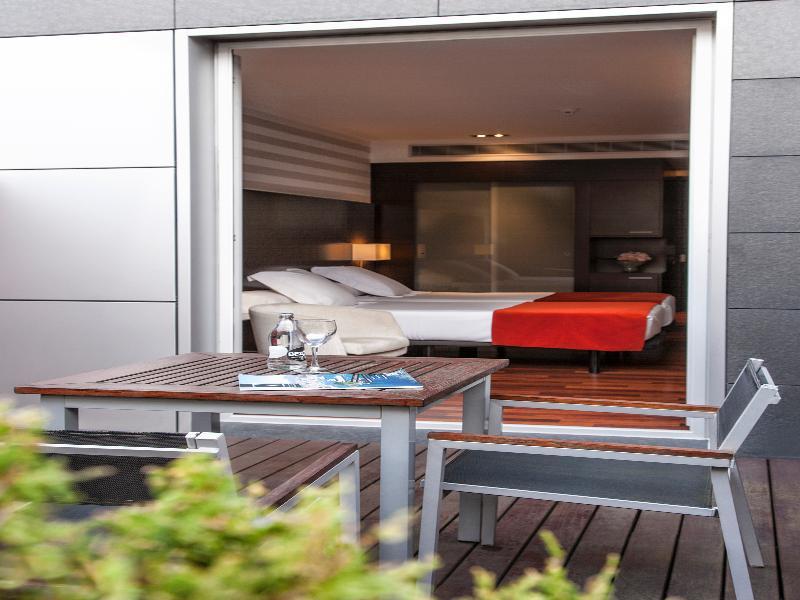 Hotel Zenit Pamplona 4*